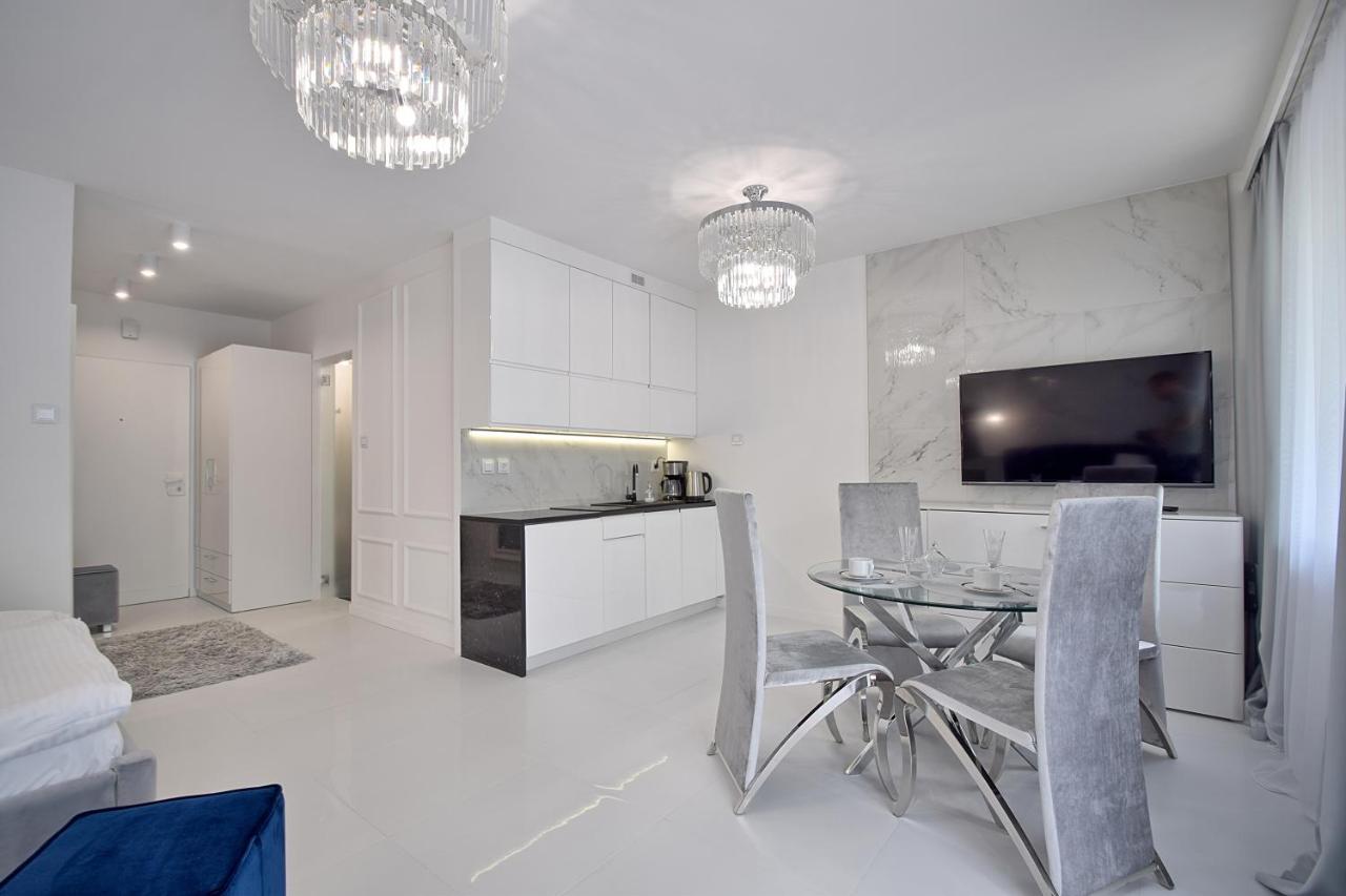 Crystal Apartament 80M Od Plazy, Przy Latarni Morskiej Колобжег Экстерьер фото